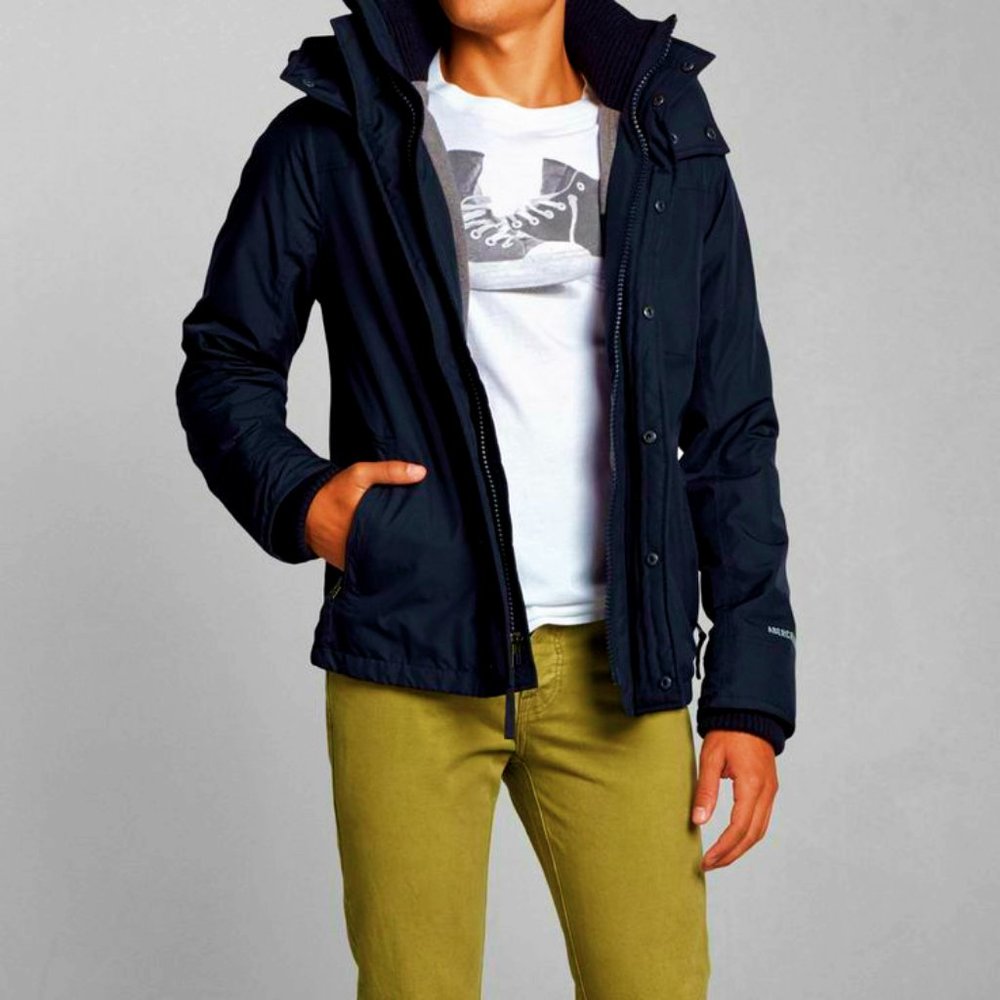 A&F All-Season Weather Warrior Jacket, navy, fleece lined.  Small